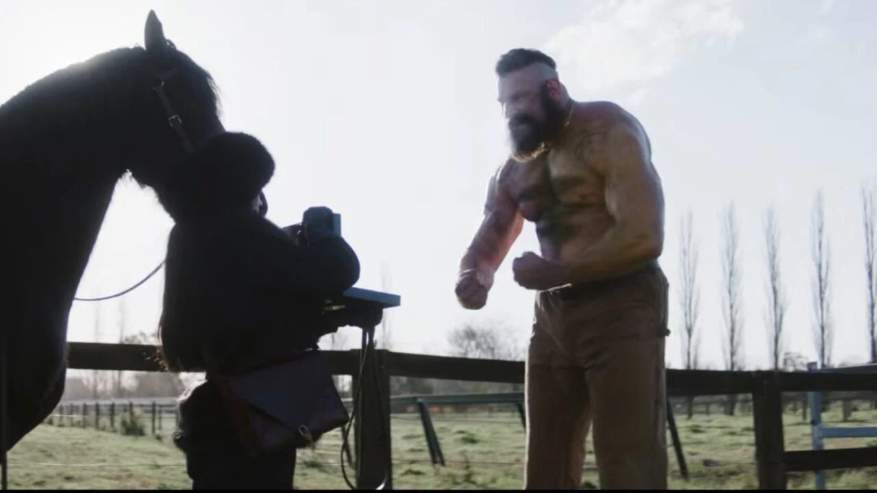 Street Fighter Filminin Yeni Traileri: Herkes Burada ve Aptal Görünüyor
